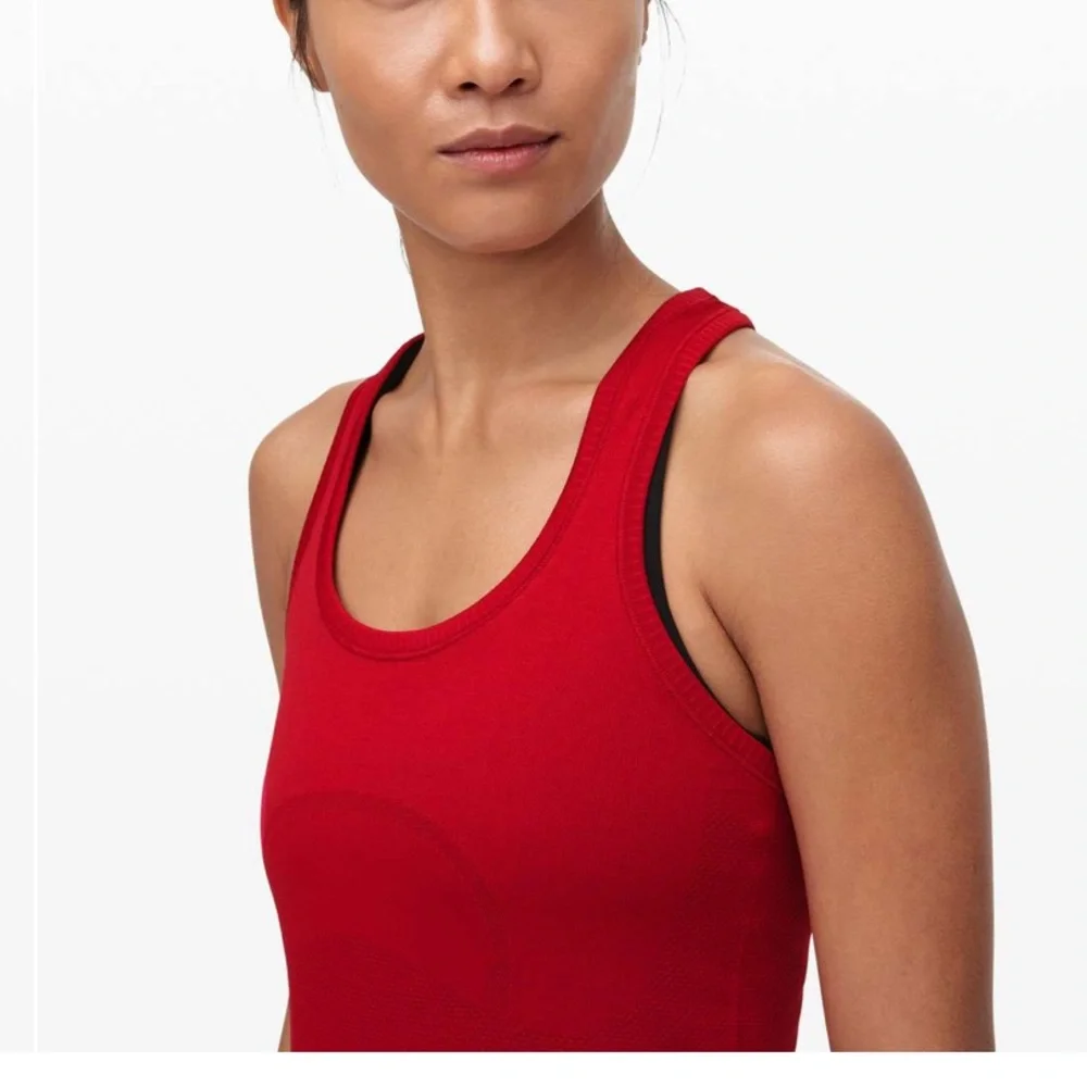 NWT lululemon Swiftly Tech Racerback Tank - RARE Red - Picture 9 of 9